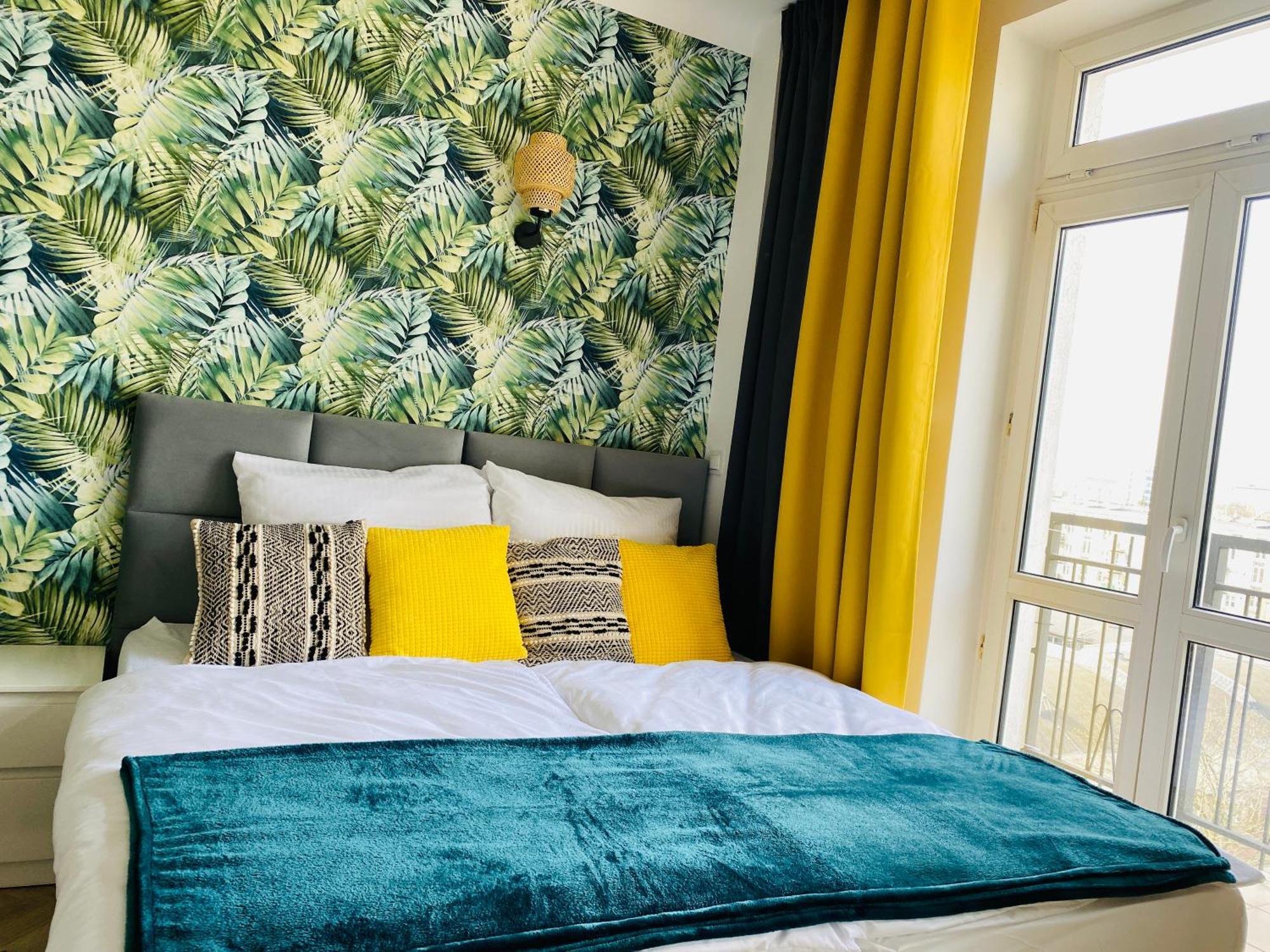Olivia Apartments - Sloneczny Apartament W Centrum Warszawy, Plac Unii Lubelskiej, Lazienki Krolewskie, Pole Mokotowskie Varsó Kültér fotó