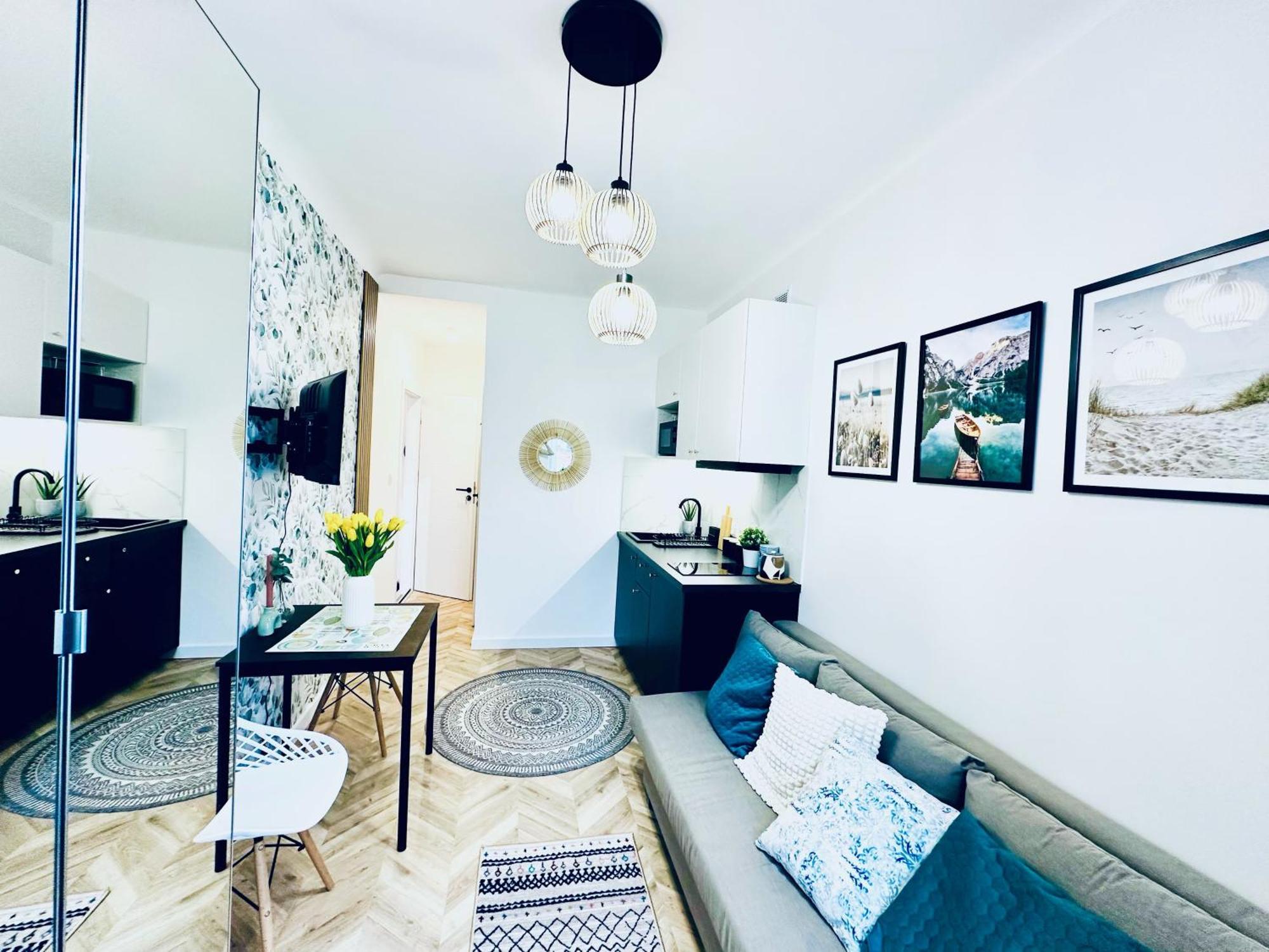 Olivia Apartments - Sloneczny Apartament W Centrum Warszawy, Plac Unii Lubelskiej, Lazienki Krolewskie, Pole Mokotowskie Varsó Kültér fotó