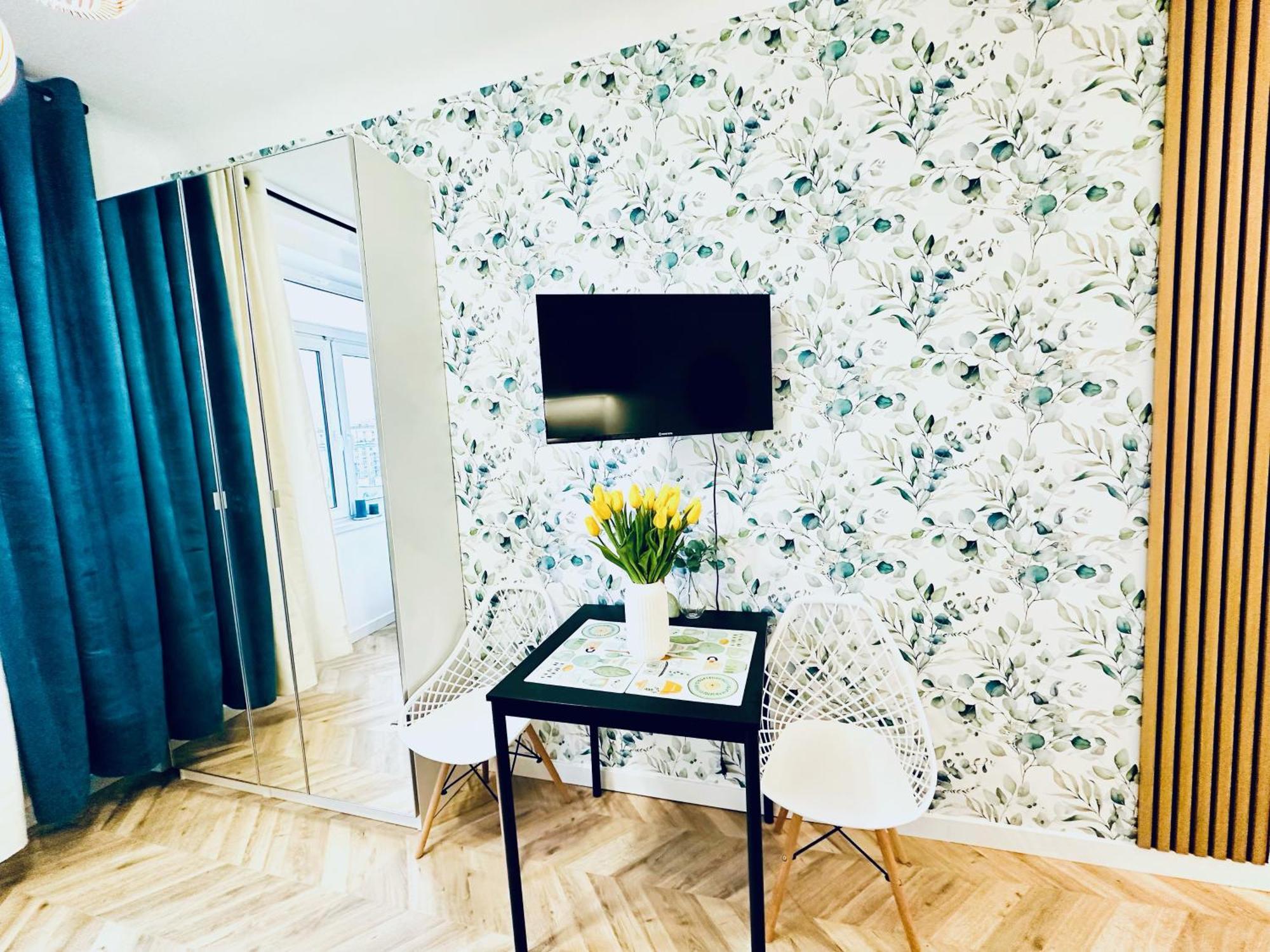 Olivia Apartments - Sloneczny Apartament W Centrum Warszawy, Plac Unii Lubelskiej, Lazienki Krolewskie, Pole Mokotowskie Varsó Kültér fotó